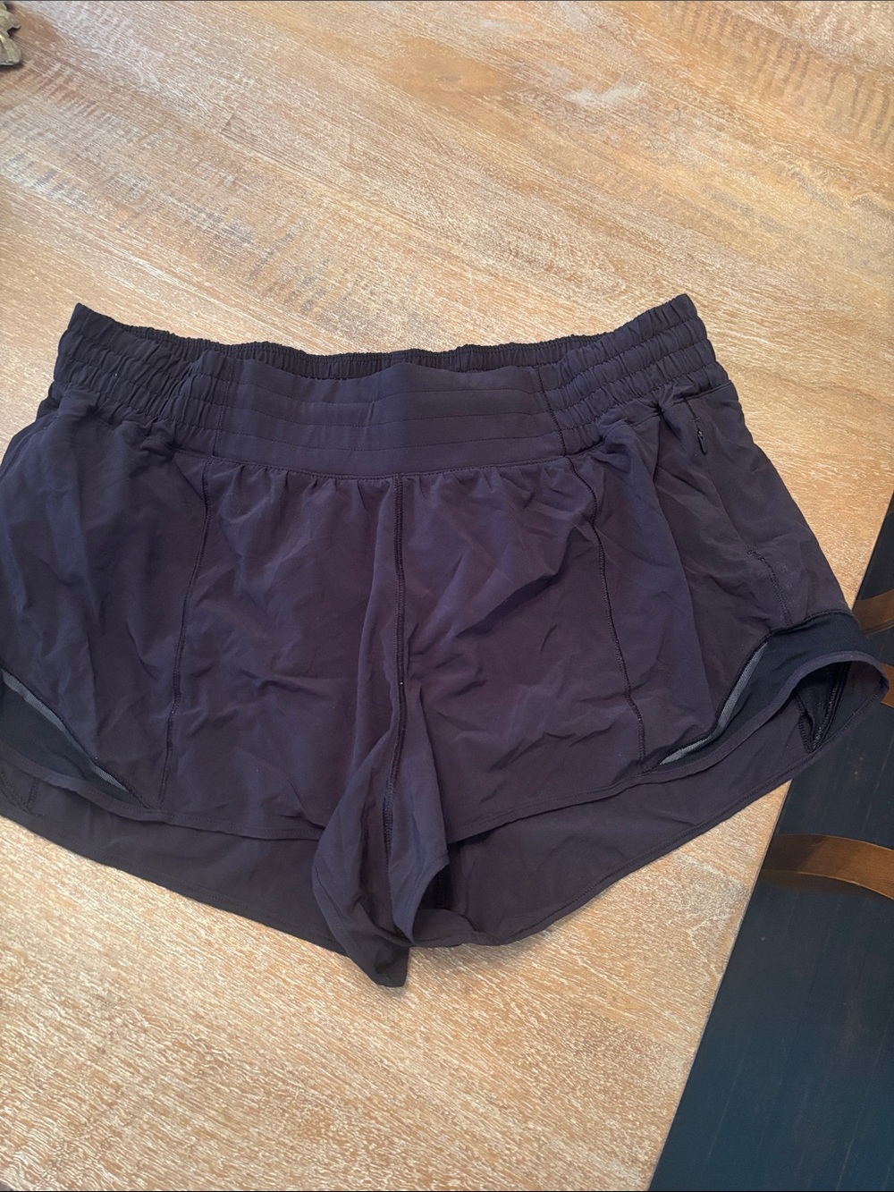 Women’s lululemon Athletic Running Shorts HOTTYHOT